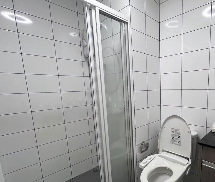 Chapter One ECO Ratchada-Huaikwang, Bangkok, Pracha Uthit Road, Huai Khwang, Bangkok, 2 Bedrooms, 46 sqm, Condo For Sale, by Tanakrit Chotbuddkayan, 500513684 - DDproperty.com