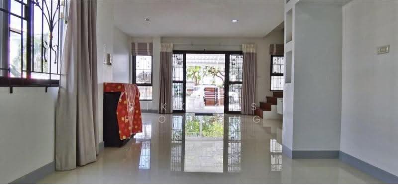 2-BR Townhouse, Chon Buri (Pattaya), Nong Pru, Bang Lamung (Pattaya), Chon Buri (Pattaya), 2 Bedrooms, 141 sqm, Townhouse For Sale, by Sikkares Ploydang, 500513701 - DDproperty.com