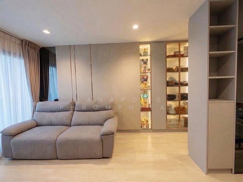 Life One Wireless, Bangkok, 1 Wireless Road, Lumphini, Pathum Wan, Bangkok, 2 Bedrooms, 63 sqm, Condo For Sale, by Manapong Phromphitak, 500513829 - DDproperty.com