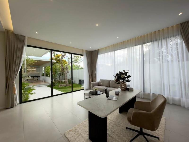 98 Lakeville Mabprachan, Chon Buri (Pattaya), Soi Pongklang, Poong, Bang Lamung (Pattaya), Chon Buri (Pattaya), 5 Bedrooms, 1,200 sqm, Single Detached House For Sale, by Wananya Phookambai, 500513911 - DDproperty.com