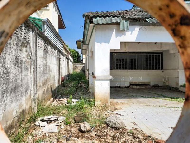 Kritsada Nakron Pinklao-Phuttamonthon Sai 2, Bangkok, Pinklao-Nakhon Chaisri, Bang Ra Mat, Taling Chan, Bangkok, 3 Bedrooms, 300 sqm, Single Detached House For Sale, by Patcharaporn Binsorlae, 500513939 - DDproperty.com