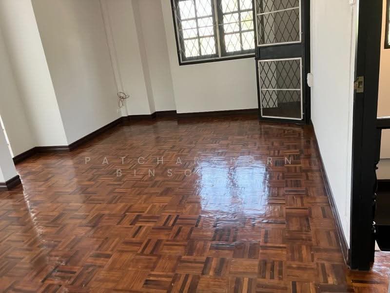 บ้าน 4-ห้องนอน, กรุงเทพ, สะพานสูง, กรุงเทพ, 210 ตร.ม., บ้านเดี่ยว ขาย, โดย Patcharaporn Binsorlae, 500513960 - DDproperty.com