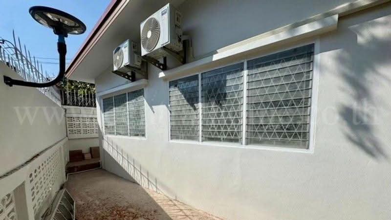 ลาดพร้าว 80, Bangkok, ลาดพร้าว80, Bang Kapi, Huai Khwang, Bangkok, 3 Bedrooms, 136 sqm, Single Detached House For Sale, by คุณ ศรันย์ ( ปังปอนด์ ), 500513962 - DDproperty.com