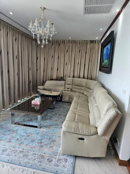 Casalunar Paradiso, Chon Buri (Pattaya), Sukhumvit Road, Saen Suk, Muang Chon Buri, Chon Buri (Pattaya), 3 Bedrooms, 187 sqm, Condo For Sale, by Supitsara Sangarun, 500513970 - DDproperty.com