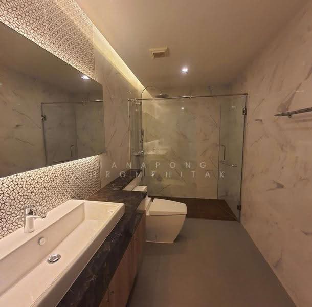 The Fourwings Residence, Bangkok, 335 Srinakarin, Hua Mak, Bang Kapi, Bangkok, 3 Bedrooms, 300 sqm, Condo For Rent, by Manapong Phromphitak, 500513998 - DDproperty.com