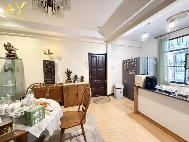 บ้านเดี่ยวทำเลทองผืนใหญ่ ใจกลางรัชดา-พหลโยธิน 32 (เสนานิคม 1), Bangkok, Chan Kasem, Chatuchak, Bangkok, 4 Bedrooms, 200 sqm, Single Detached House For Sale, by ณัฎฐ์ ยศขุน, 500514000 - DDproperty.com