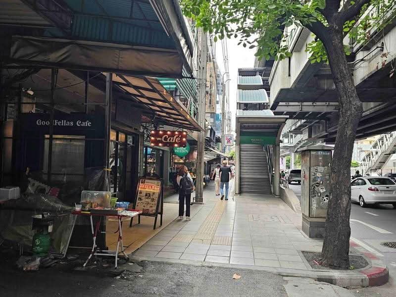 Land for rent on Sukhumvit Road near Soi Thong Lor, Bangkok, สุขุมวิท 55, Khlong Tan Nua, Watthana, Bangkok, , 304 sqm, Retail Space For Rent, by Premjit Gaivigaigosol, 500514028 - DDproperty.com