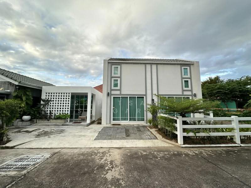 1-BR Semi-detached House, Chon Buri (Pattaya), Na Kloe, Bang Lamung (Pattaya), Chon Buri (Pattaya), 1 Bedroom, 42 sqm, Semi-Detached House (Twin House) For Rent, by Supitsara Sangarun, 500514035 - DDproperty.com