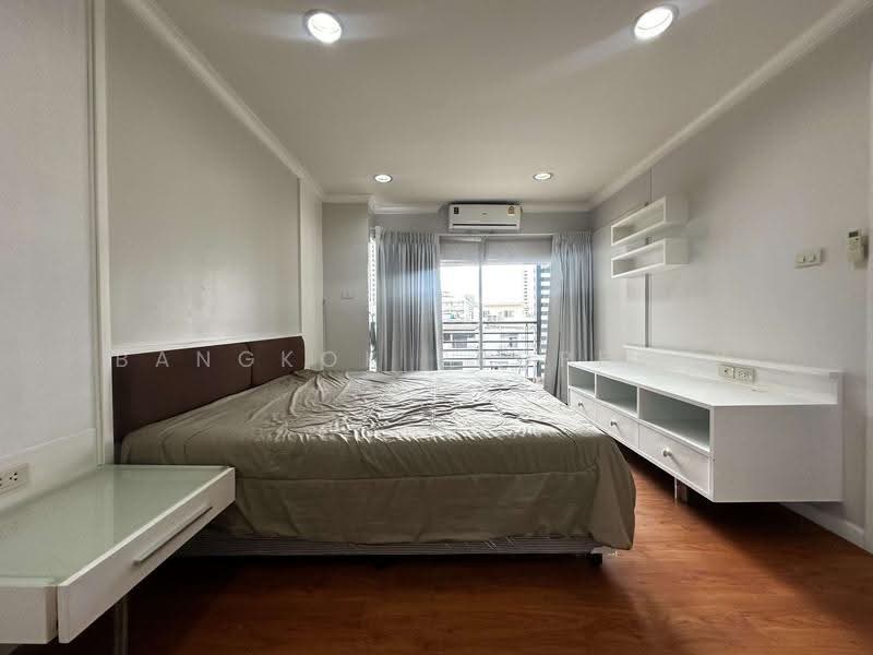 Lumpini Suite Sukhumvit 41 : ลุมพินี สวีท สุขุมวิท 41, กรุงเทพ, ซอยสุขุมวิท 41, คลองตันเหนือ, วัฒนา, กรุงเทพ, 72 ตร.ม., คอนโด ให้เช่า, โดย BANGKOK PROPERTY AGENTS, 500514043 - DDproperty.com