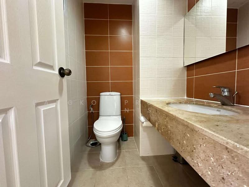 Lumpini Suite Sukhumvit 41, Bangkok, Soi Sukhumvit 41, Khlong Tan Nua, Watthana, Bangkok, 2 Bedrooms, 72 sqm, Condo For Rent, by BANGKOK PROPERTY AGENTS, 500514043 - DDproperty.com