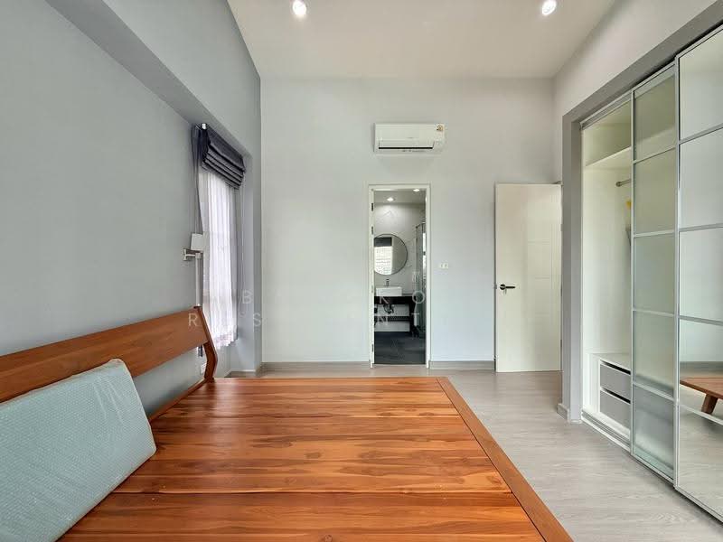 The Bangkok Sukhumvit 61, Bangkok, Sukhumvit 61, Khlong Tan Nua, Watthana, Bangkok, 3 Bedrooms, 111 sqm, Condo For Rent, by Bangkok Residential, 500514050 - DDproperty.com