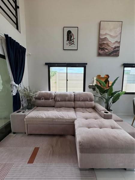 Altitude Kraf Bangna, Samut Prakan, 159 Moo 12, Liap Klong Luang Phaeng Road, Bang Kaeo, Bang Plee, Samut Prakan, 2 Bedrooms, 138 sqm, Townhouse For Rent, by Agent Pla, 500514056 - DDproperty.com