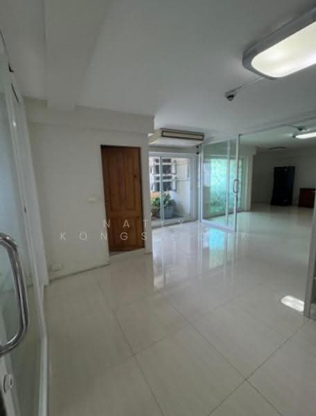 ITF Silom Palace, Bangkok, 160 Soi Naradhiwas Rajanagarindra 1, Suriyawong, Bang Rak, Bangkok, 1 Bedroom, 46 sqm, Condo For Rent, by Natlyn Kongsapook, 500514061 - DDproperty.com