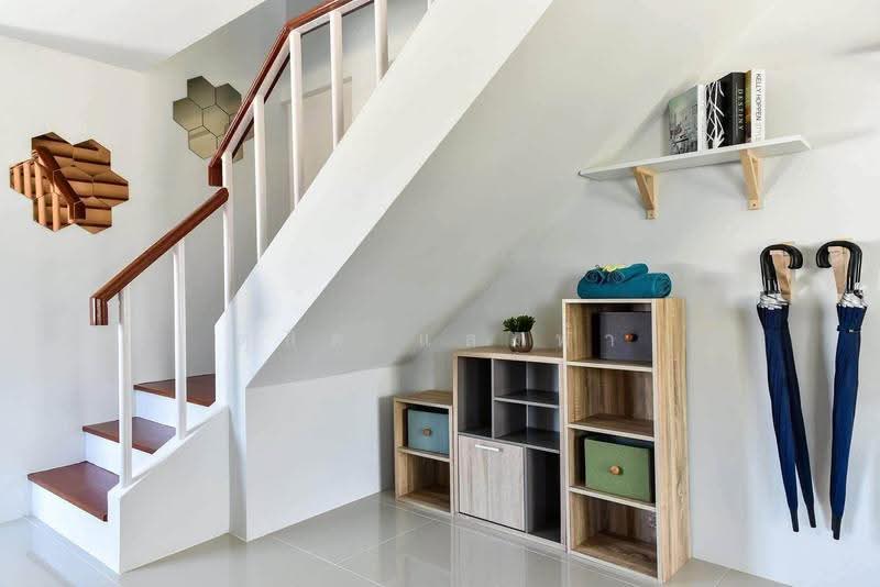 ให้เช่าทาวน์โฮมใหม่ ม.บ้านงามเจริญ22 บ่อวิน ศรีราชา, Chon Buri (Pattaya), Bueng, Si Racha, Chon Buri (Pattaya), 2 Bedrooms, 85 sqm, Townhouse For Rent, by Dusit Saengfa, 500514069 - DDproperty.com