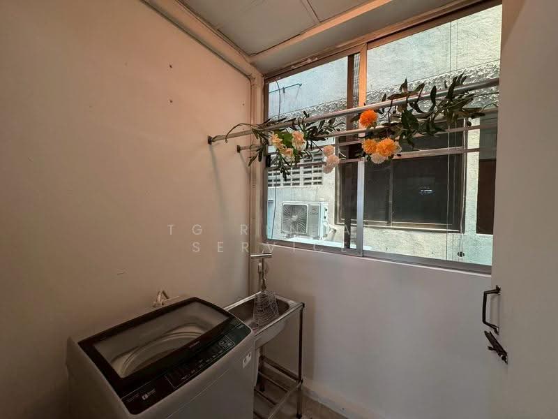 SR Condominium, Chiang Mai, Soi Wat Nong Pa Khrang, Charoen Muang Road, Nong Pa Khrang Sub-district, Mueang Chiang Mai District, Chiang Mai, 50000, Nong Pa Krang, Muang Chiang Mai, Chiang Mai, 1 Bedroom, 24 sqm, Condo For Rent, by TG rental service, 500514077 - DDproperty.com