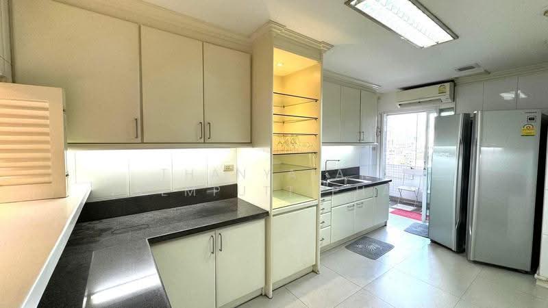 Richmond Palace : ริชมอนด์ พาเลส, กรุงเทพ, ซอยสุขุมวิท 43 ถนนสุขุมวิท, คลองตันเหนือ, วัฒนา, กรุงเทพ, 164 ตร.ม., คอนโด ให้เช่า, โดย Thanyalak Premputtiphan, 500514107 - DDproperty.com