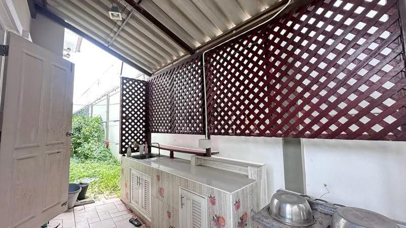 Casa Premium On Nut-Wongwaen, Bangkok, Kanchanaphisek Road, Dok Mai, Prawet, Bangkok, 4 Bedrooms, 167 sqm, Single Detached House For Sale, by ปพณณัฏฐ์ บันลือชัยฤทธิ์, 500514146 - DDproperty.com