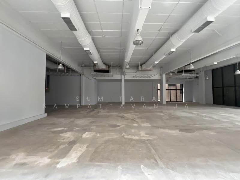 พื้นที่ให้เช่า อโศก สุขุมวิท : Space for rent Asoke, Sukhumvit, กรุงเทพ, คลองเตยเหนือ, วัฒนา, กรุงเทพ, 334 ตร.ม., พื้นที่ขายของ ให้เช่า, โดย Sumitara Sampattavanija, 500514157 - DDproperty.com