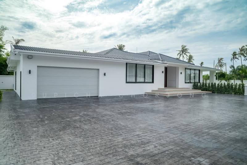 5-BR Villa, Chon Buri (Pattaya), Poong, Bang Lamung (Pattaya), Chon Buri (Pattaya), 5 Bedrooms, 450 sqm, Villa For Sale, by Supicha Chorjong, 500514160 - DDproperty.com