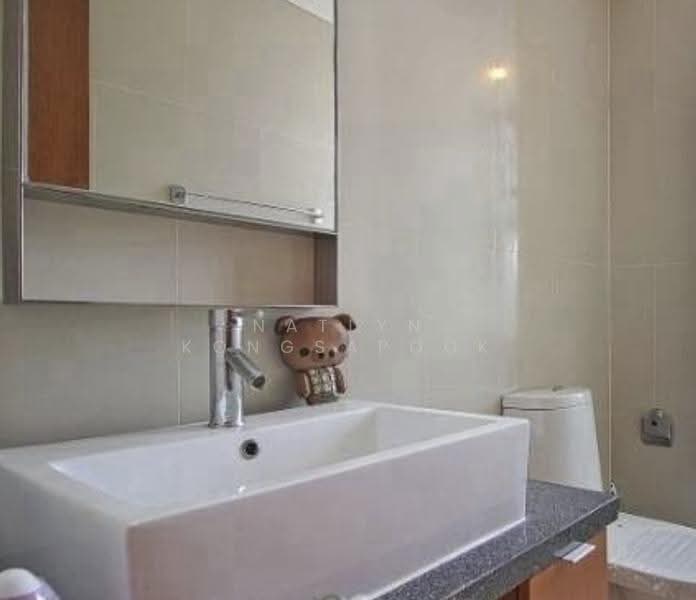 Villa Sathorn, Bangkok, 5 KrungThonBuri Road, Khlong Ton Sai, Khlong San, Bangkok, 1 Bedroom, 60 sqm, Condo For Rent, by Natlyn Kongsapook, 500514190 - DDproperty.com