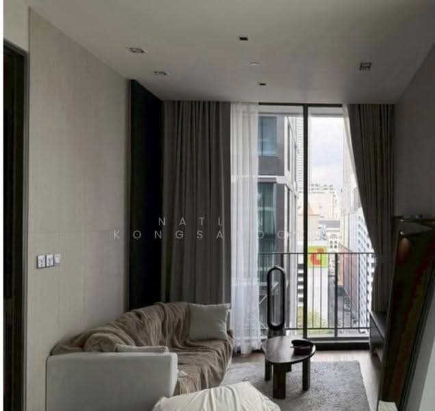 28 Chidlom, Bangkok, 28 Chit Lom Alley, Lumphini, Pathum Wan, Bangkok, 1 Bedroom, 50 sqm, Condo For Rent, by Natlyn Kongsapook, 500514207 - DDproperty.com