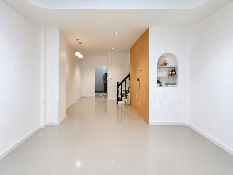 Mu ban Phetkasem 2, Bangkok, Bang Khae, Bangkok, 2 Bedrooms, 96 sqm, Townhouse For Sale, by Thanyathita Nalinratphokin, 500514251 - DDproperty.com