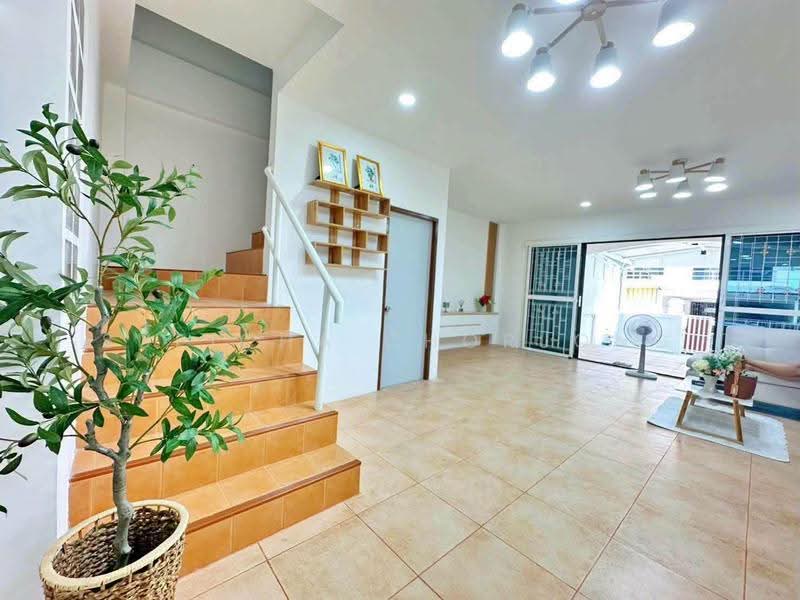 Chaiyapruek 2 Suwinthawong Khumklao : ชัยพฤกษ์ 2 สุวินทวงศ์ คุ้มเกล้า, กรุงเทพ, ถนนคุ้มเกล้า, แสนแสบ, มีนบุรี, กรุงเทพ, 93 ตร.ม., บ้านเดี่ยว ขาย, โดย Supicha Chorjong, 500514256 - DDproperty.com