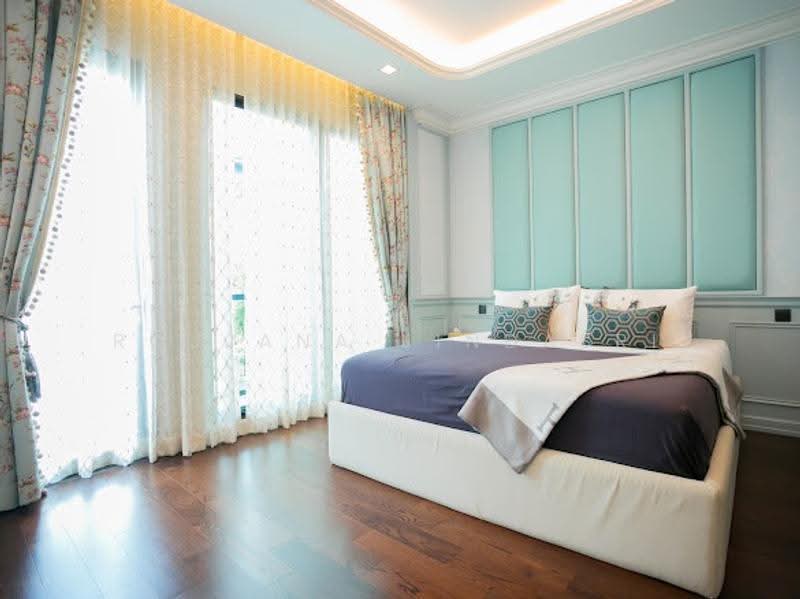 The Gentry Ekamai-Ladprao, Bangkok, 90 Soi Ladprao 94, Phlapphla, Wang Thonglang, Bangkok, 3 Bedrooms, 380 sqm, Single Detached House For Sale, by Rojjana Jindasri, 500514300 - DDproperty.com