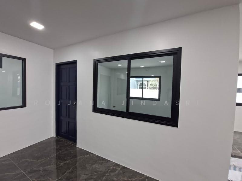 4-BR House, Bangkok, Bang Chak, Phra Khanong, Bangkok, 4 Bedrooms, 200 sqm, Single Detached House For Rent, by Rojjana Jindasri, 500514310 - DDproperty.com