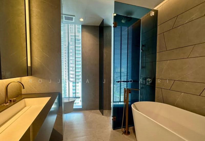 The Estelle Phrom Phong, Bangkok, 131 Soi Sukhumvit 26, Khong Tan, Khlong Toei, Bangkok, 2 Bedrooms, 144 sqm, Condo For Rent, by Rojjana Jindasri, 500514325 - DDproperty.com