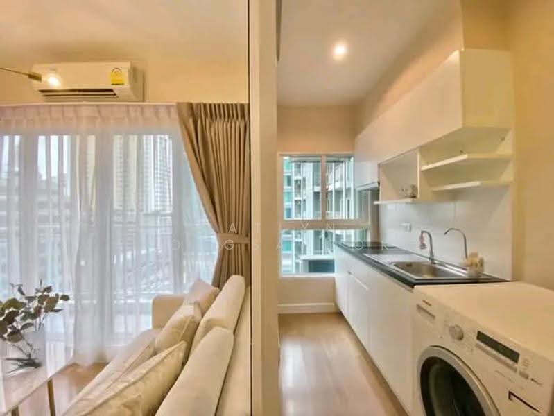 The Parkland Grand Asoke-Phetchaburi, Bangkok, 1811 Phetchaburi Rd, Bang Kapi, Huai Khwang, Bangkok, 1 Bedroom, 36 sqm, Condo For Rent, by Natlyn Kongsapook, 500514326 - DDproperty.com