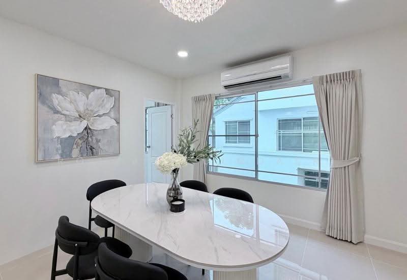 Manthana Onnut-Wongwan 2, Bangkok, Sukhaphiban 2 Road, Prawet, Bangkok, 4 Bedrooms, 214 sqm, Single Detached House For Rent, by Rojjana Jindasri, 500514369 - DDproperty.com