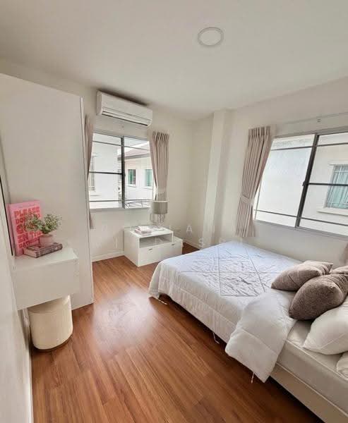 Manthana Onnut-Wongwan 2, Bangkok, Sukhaphiban 2 Road, Prawet, Bangkok, 4 Bedrooms, 214 sqm, Single Detached House For Rent, by Rojjana Jindasri, 500514369 - DDproperty.com