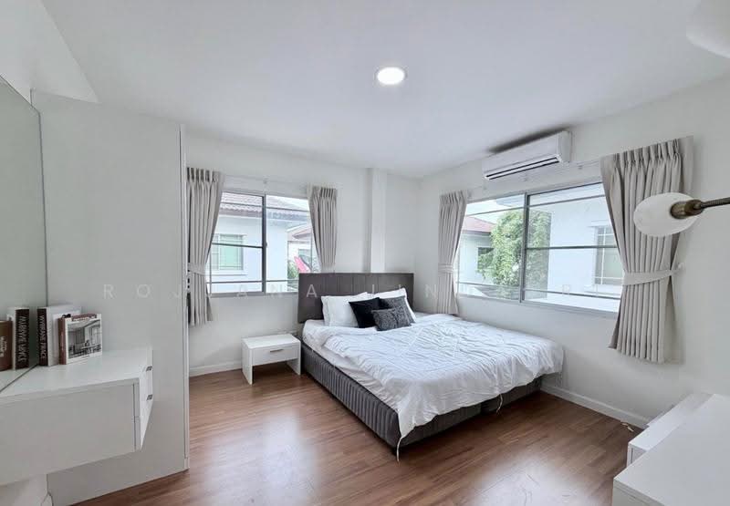 Manthana Onnut-Wongwan 2, Bangkok, Sukhaphiban 2 Road, Prawet, Bangkok, 4 Bedrooms, 214 sqm, Single Detached House For Rent, by Rojjana Jindasri, 500514369 - DDproperty.com