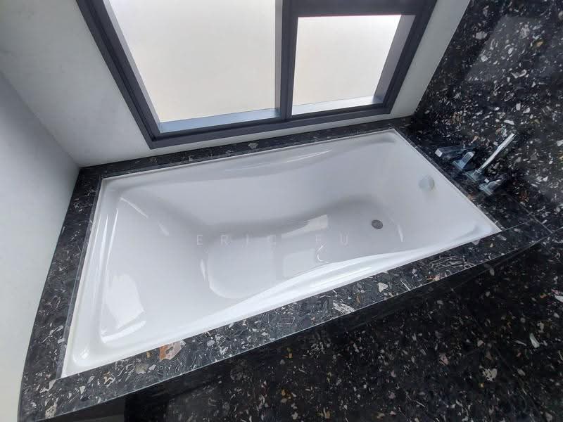 BEATNIQ Sukhumvit 32, Bangkok, Soi Sukhumvit 32, Sukhumvit Road, Khong Tan, Khlong Toei, Bangkok, 2 Bedrooms, 80 sqm, Condo For Rent, by Eric Fu, 500514384 - DDproperty.com