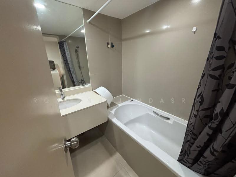 The Trendy, Bangkok, 10 Soi Sukhumvit 13, Khlongtoei Nua, Watthana, Bangkok, 1 Bedroom, 35 sqm, Condo For Rent, by Rojjana Jindasri, 500514406 - DDproperty.com