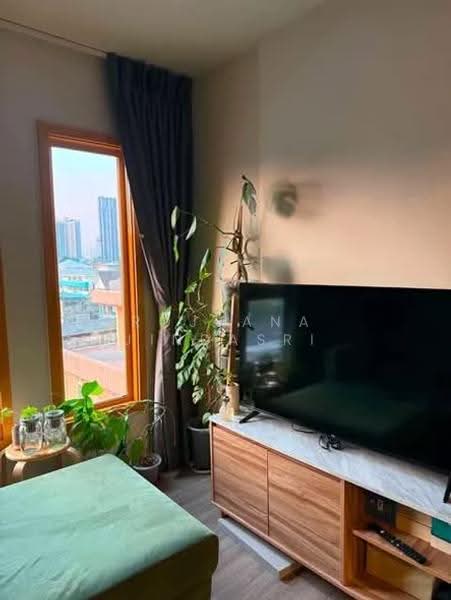 The Base Sukhumvit 50, Bangkok, Soi Roem Charoen 1, Sukhumvit 50 Road, Phra Kanong, Khlong Toei, Bangkok, 1 Bedroom, 35 sqm, Condo For Rent, by Rojjana Jindasri, 500514482 - DDproperty.com
