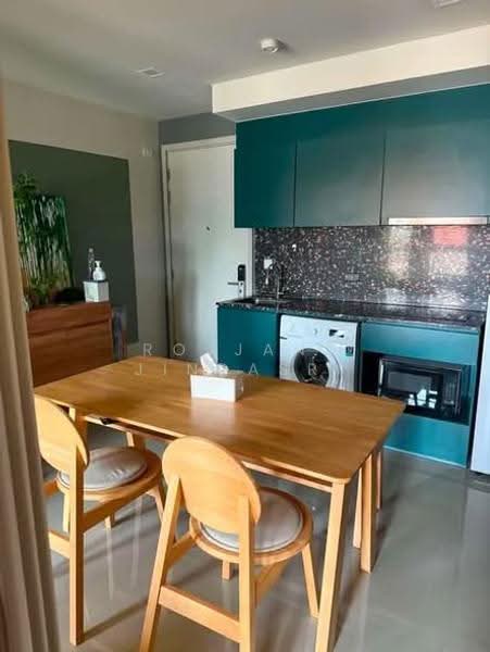 The Base Sukhumvit 50, Bangkok, Soi Roem Charoen 1, Sukhumvit 50 Road, Phra Kanong, Khlong Toei, Bangkok, 1 Bedroom, 35 sqm, Condo For Rent, by Rojjana Jindasri, 500514482 - DDproperty.com
