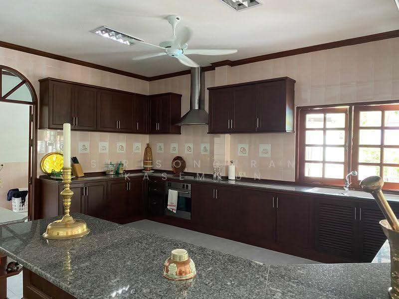 6-BR Villa, Prachuap Khiri Khan, Hua Hin, Prachuap Khiri Khan, 6 Bedrooms, 420 sqm, Villa For Sale, by Sirisongkran Kasemkun, 500514542 - DDproperty.com
