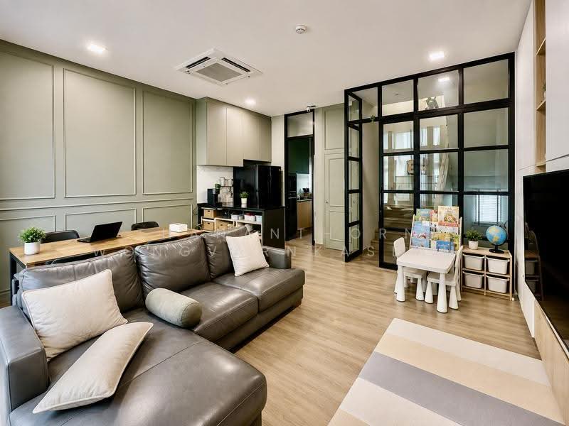 Patio Ratchayothin, Bangkok, Phahonyothin 32, Chan Kasem, Chatuchak, Bangkok, 3 Bedrooms, 263 sqm, Townhouse For Sale, by Thananthorn Wongvarnkaseam, 500514547 - DDproperty.com