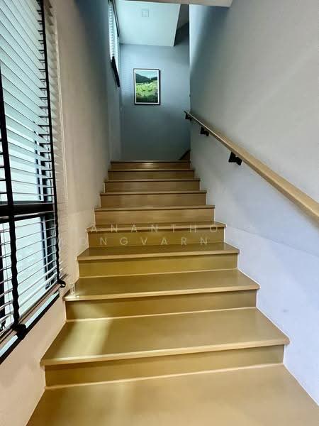 Patio Ratchayothin, Bangkok, Phahonyothin 32, Chan Kasem, Chatuchak, Bangkok, 3 Bedrooms, 263 sqm, Townhouse For Sale, by Thananthorn Wongvarnkaseam, 500514547 - DDproperty.com