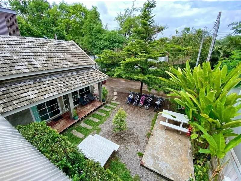Detached house in the alley behind Wat Umong, Chiang Mai, Su Thep, Muang Chiang Mai, Chiang Mai, 6 Bedrooms, 200 sqm, Single Detached House For Sale, by Shori Asset Group Co., Ltd., 500514556 - DDproperty.com