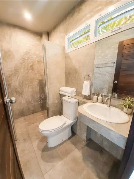 Detached house in the alley behind Wat Umong, Chiang Mai, Su Thep, Muang Chiang Mai, Chiang Mai, 6 Bedrooms, 200 sqm, Single Detached House For Sale, by Shori Asset Group Co., Ltd., 500514556 - DDproperty.com