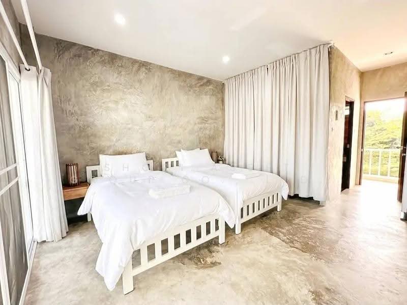 Detached house in the alley behind Wat Umong, Chiang Mai, Su Thep, Muang Chiang Mai, Chiang Mai, 6 Bedrooms, 200 sqm, Single Detached House For Sale, by Shori Asset Group Co., Ltd., 500514556 - DDproperty.com