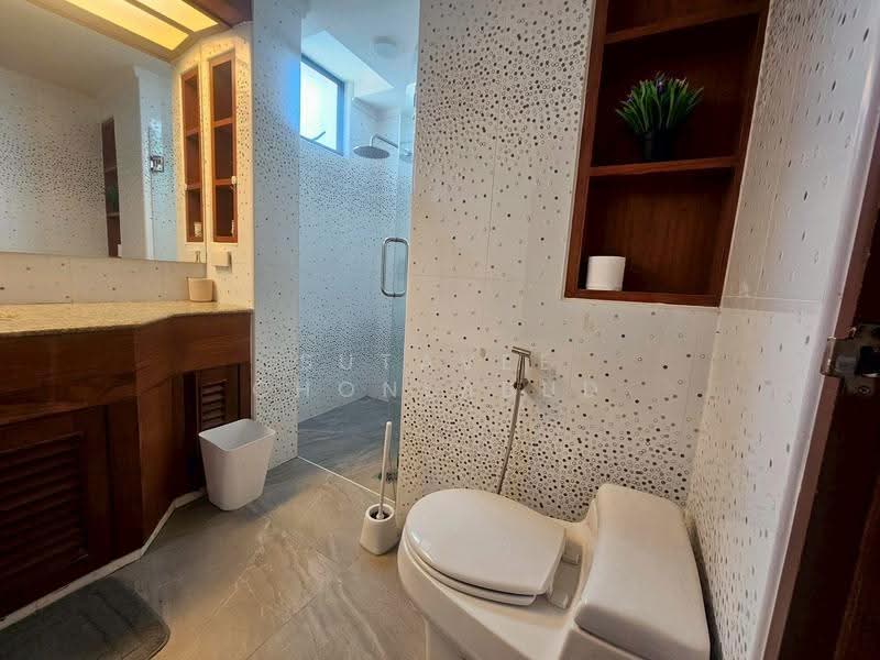 President Park Sukhumvit 24, Bangkok, 99 Sukhumvit 24 Alley, Khlongtoei Nua, Watthana, Bangkok, 3 Bedrooms, 260 sqm, Condo For Rent, by Sutavee Chonlabud, 500514559 - DDproperty.com