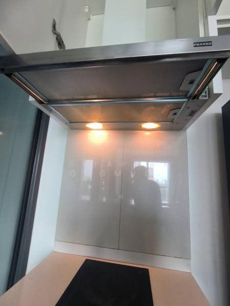 Rhythm Sukhumvit 42, Bangkok, Soi Sukhumvit 42, Sukhumvit Road, Phra Kanong, Khlong Toei, Bangkok, 1 Bedroom, 48 sqm, Condo For Rent, by Kritaphak Khongmueang, 500514561 - DDproperty.com