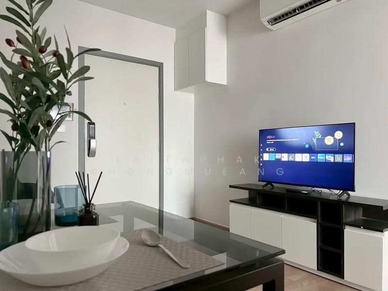 Chewathai Pinklao, Bangkok, Arun Amarin Road, Bang Yi Khan, Bang Phlat, Bangkok, 1 Bedroom, 30 sqm, Condo For Rent, by Kritaphak Khongmueang, 500514567 - DDproperty.com