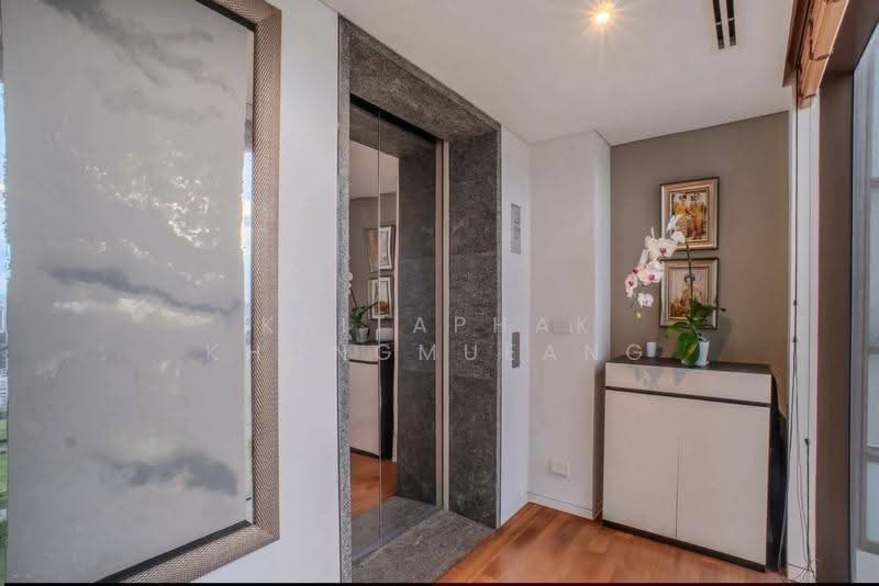Hansar Rajdamri, Bangkok, 3-250 Soi Mahatlek Luang 2, Lumphini, Pathum Wan, Bangkok, 2 Bedrooms, 110 sqm, Condo For Rent, by Kritaphak Khongmueang, 500514583 - DDproperty.com