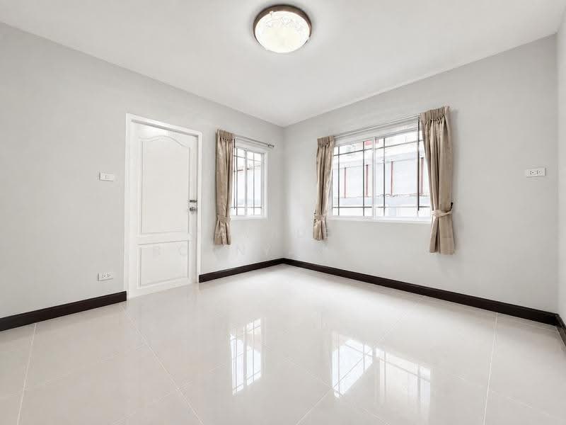 undefined, Bangkok, Thung Khru, Bangkok, 4 Bedrooms, 240 sqm, Single Detached House For Sale, by Pavadee Boonyarith, 500514584 - DDproperty.com