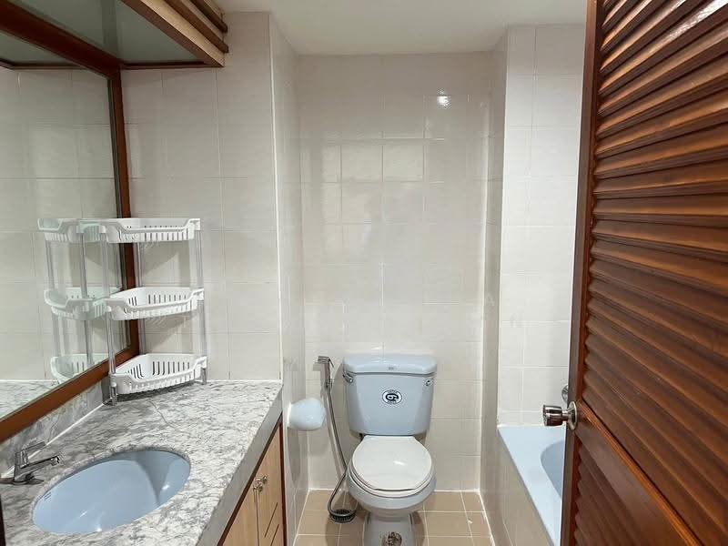 Phasuk Place, Bangkok, 1 Soi Aree Samphan, Samsen Nai, Phaya Thai, Bangkok, 1 Bedroom, 36 sqm, Condo For Sale, by Thanatcha Thanapaisan, 500514596 - DDproperty.com